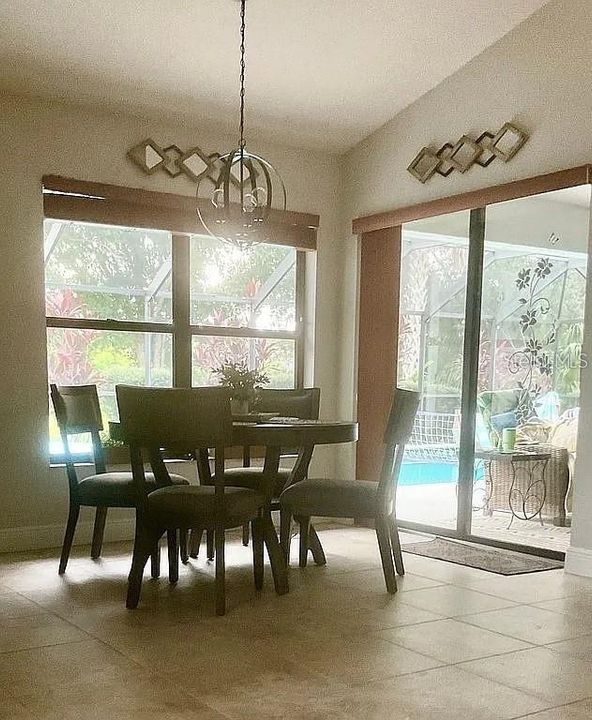 For Sale: $599,000 (3 beds, 2 baths, 2611 Square Feet)