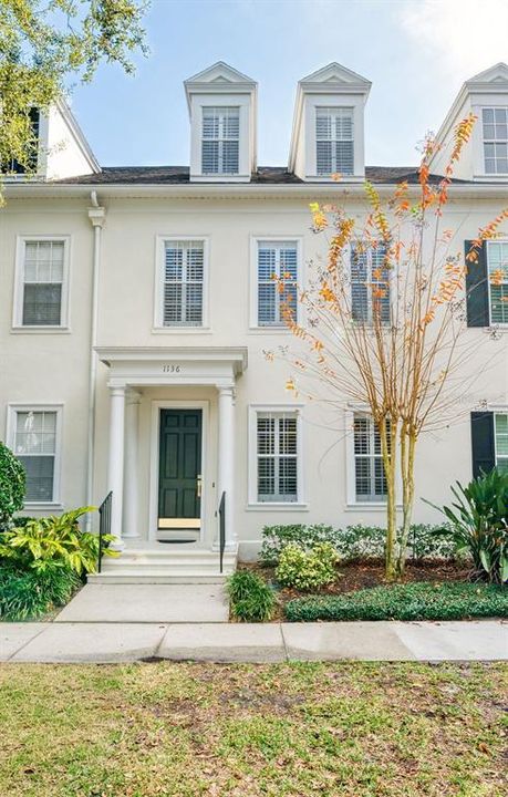 For Sale: $899,000 (4 beds, 3 baths, 2804 Square Feet)