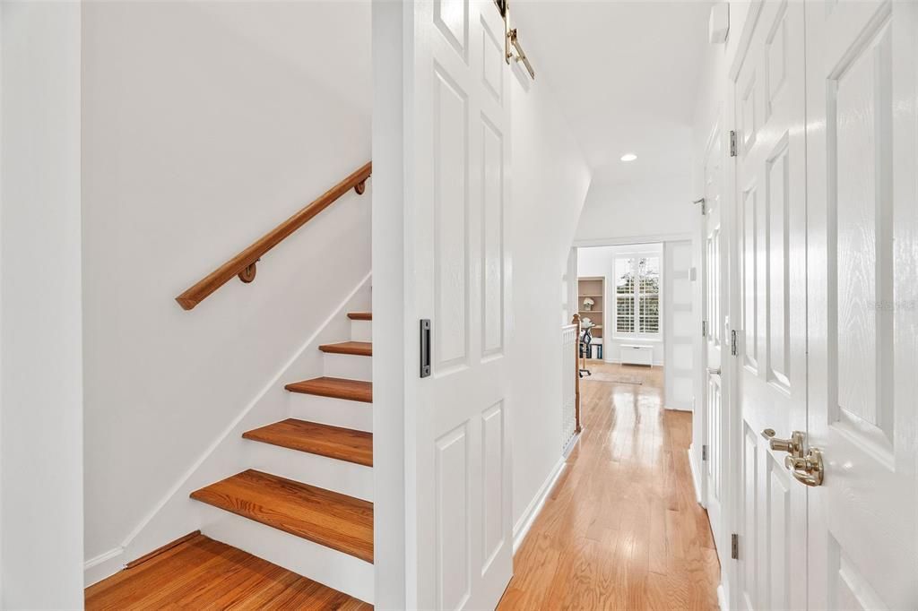 For Sale: $899,000 (4 beds, 3 baths, 2804 Square Feet)