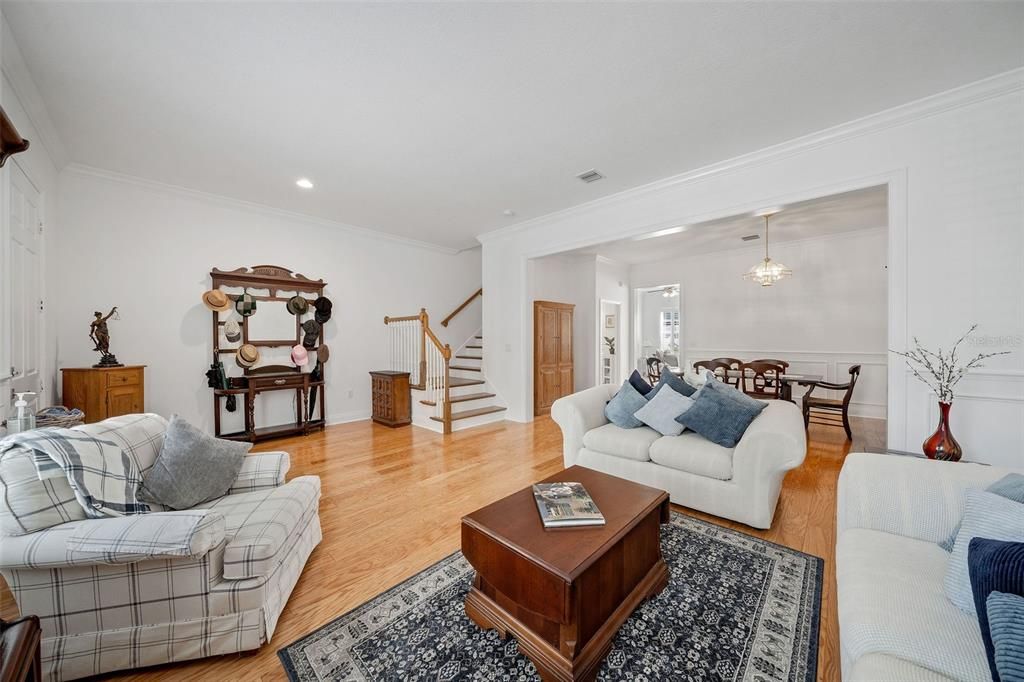 For Sale: $899,000 (4 beds, 3 baths, 2804 Square Feet)