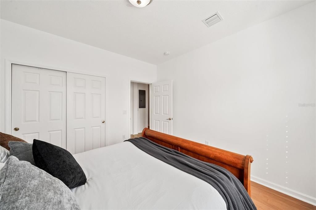 For Sale: $899,000 (4 beds, 3 baths, 2804 Square Feet)