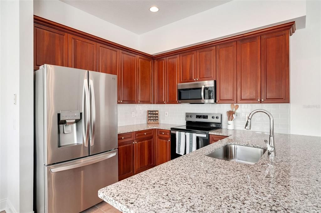 For Sale: $899,000 (4 beds, 3 baths, 2804 Square Feet)