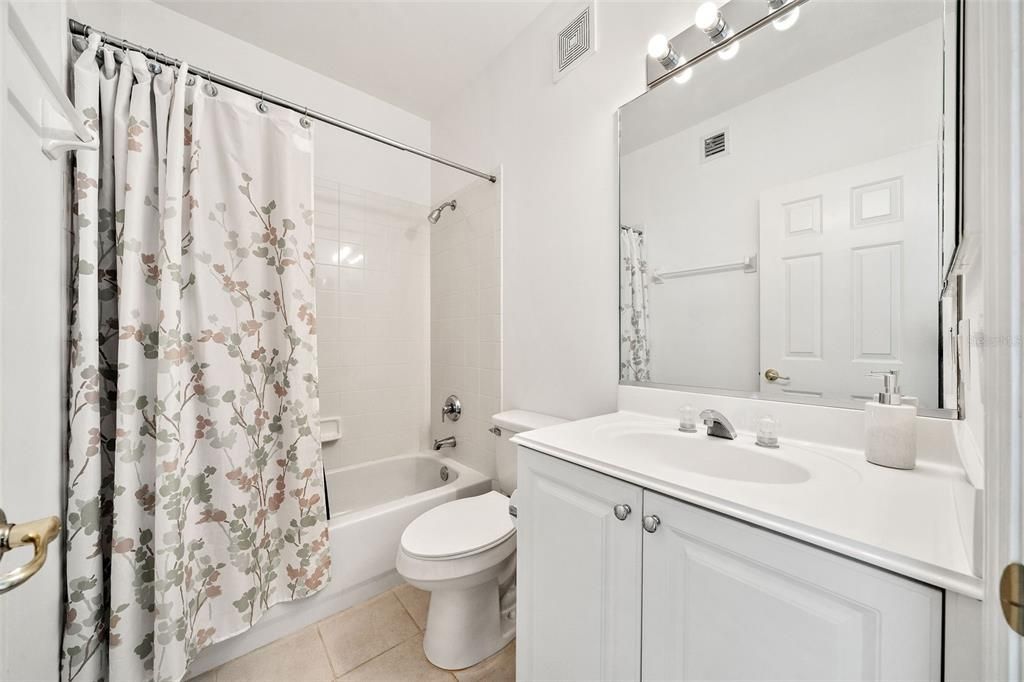 For Sale: $899,000 (4 beds, 3 baths, 2804 Square Feet)