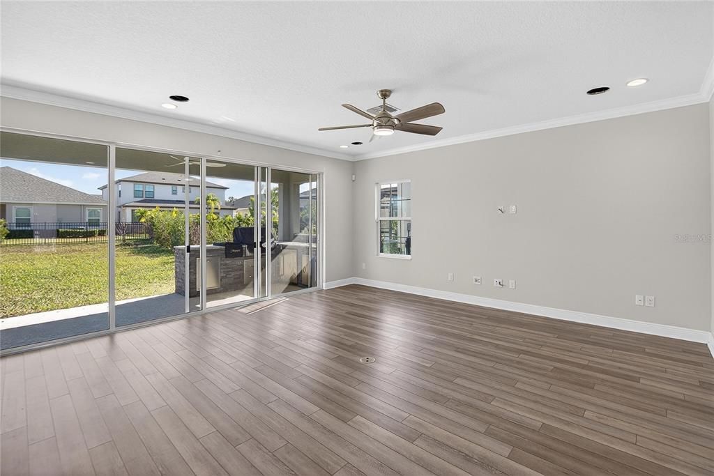 待售: $499,000 (4 贝兹, 2 浴室, 2810 平方英尺)