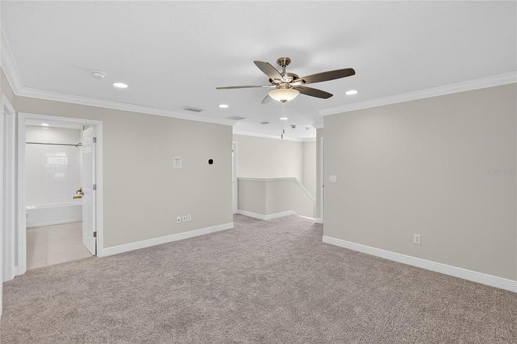 待售: $499,000 (4 贝兹, 2 浴室, 2810 平方英尺)