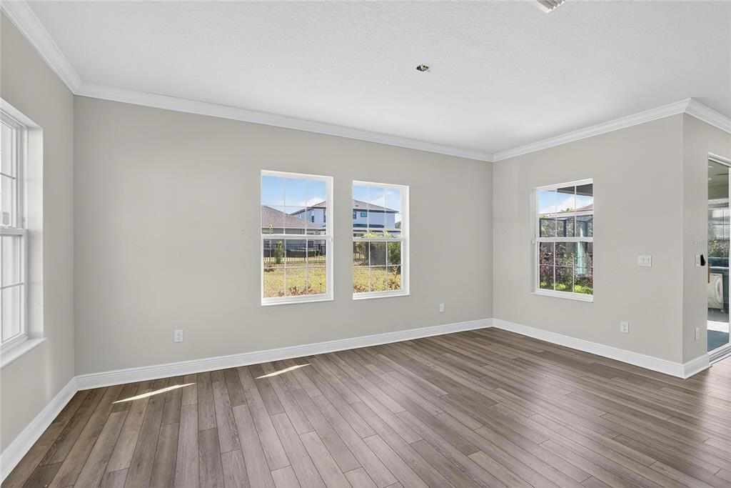 待售: $499,000 (4 贝兹, 2 浴室, 2810 平方英尺)