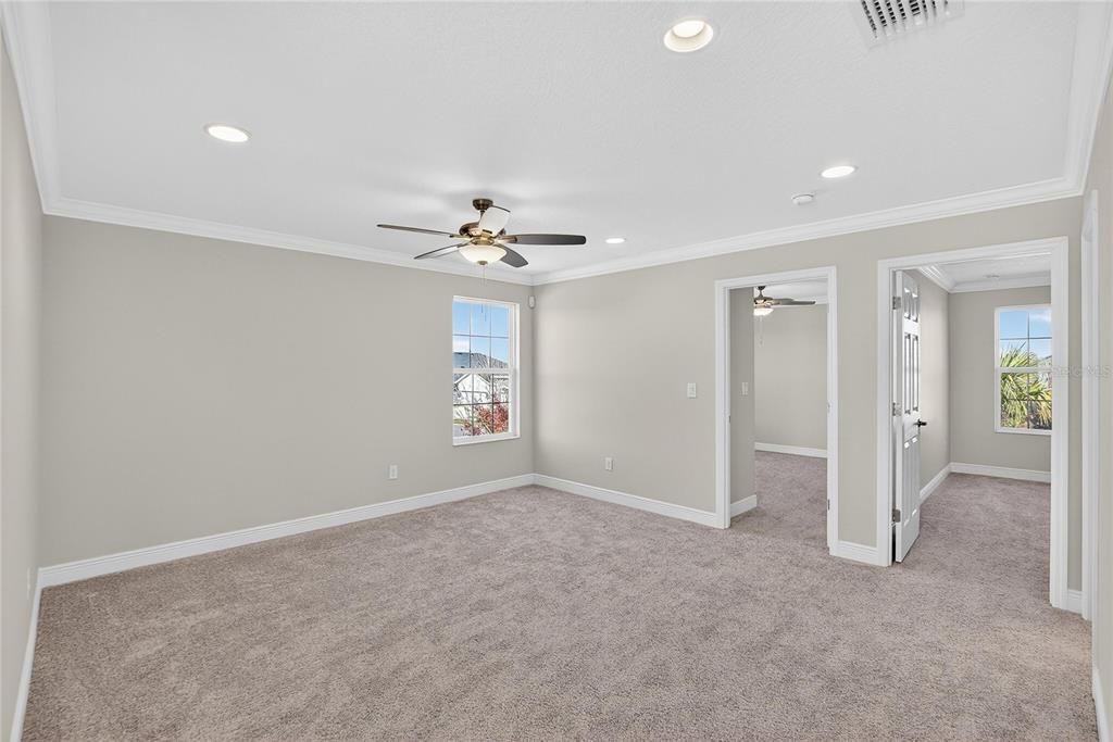 待售: $499,000 (4 贝兹, 2 浴室, 2810 平方英尺)