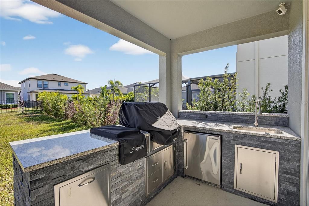 待售: $499,000 (4 贝兹, 2 浴室, 2810 平方英尺)