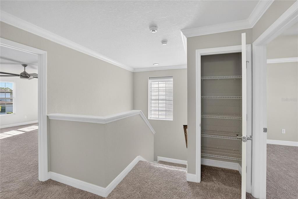 待售: $499,000 (4 贝兹, 2 浴室, 2810 平方英尺)