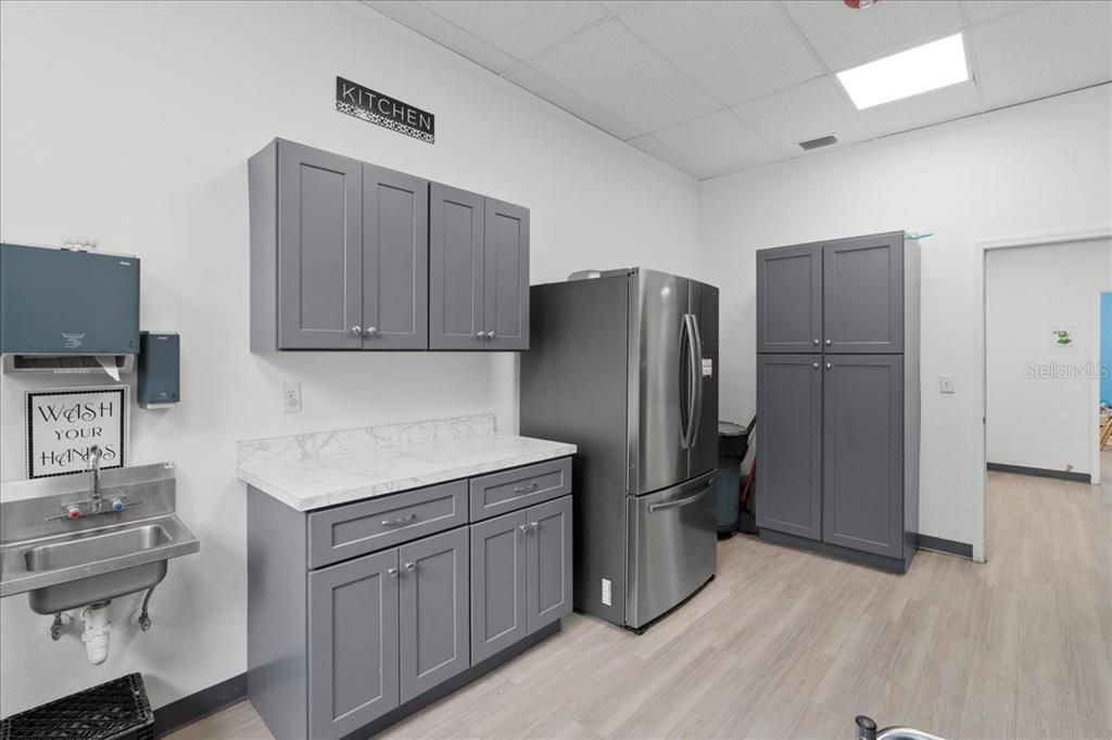 На продажу: $1,200,000 (0 спален, 0 ванн, 4206 Квадратных фут)