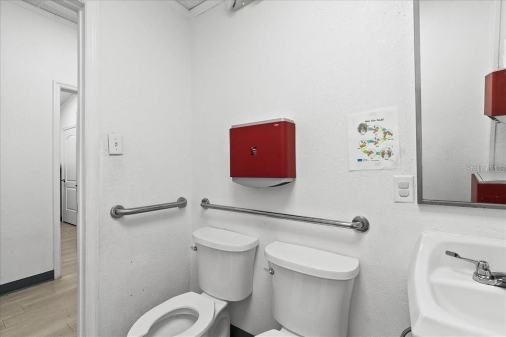 На продажу: $1,200,000 (0 спален, 0 ванн, 4206 Квадратных фут)