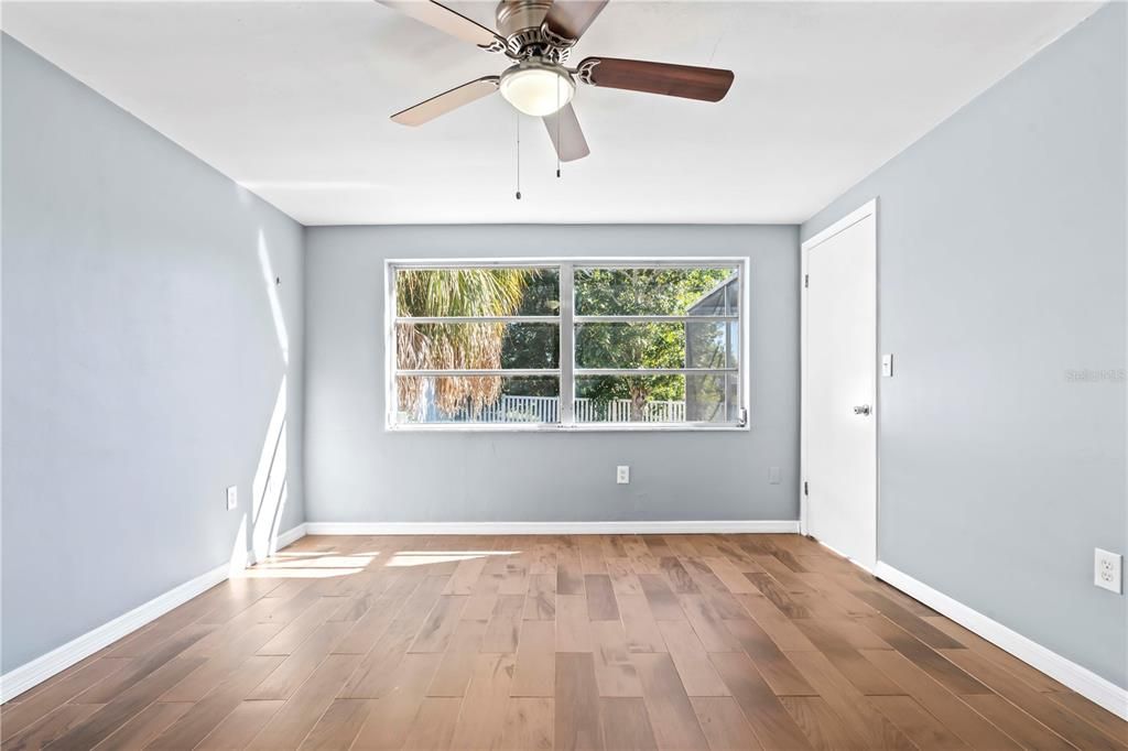 For Rent: $1,895 (3 beds, 2 baths, 1334 Square Feet)