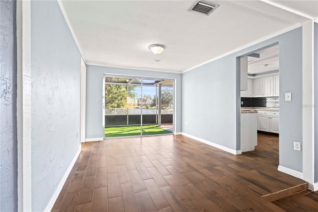 For Rent: $1,895 (3 beds, 2 baths, 1334 Square Feet)