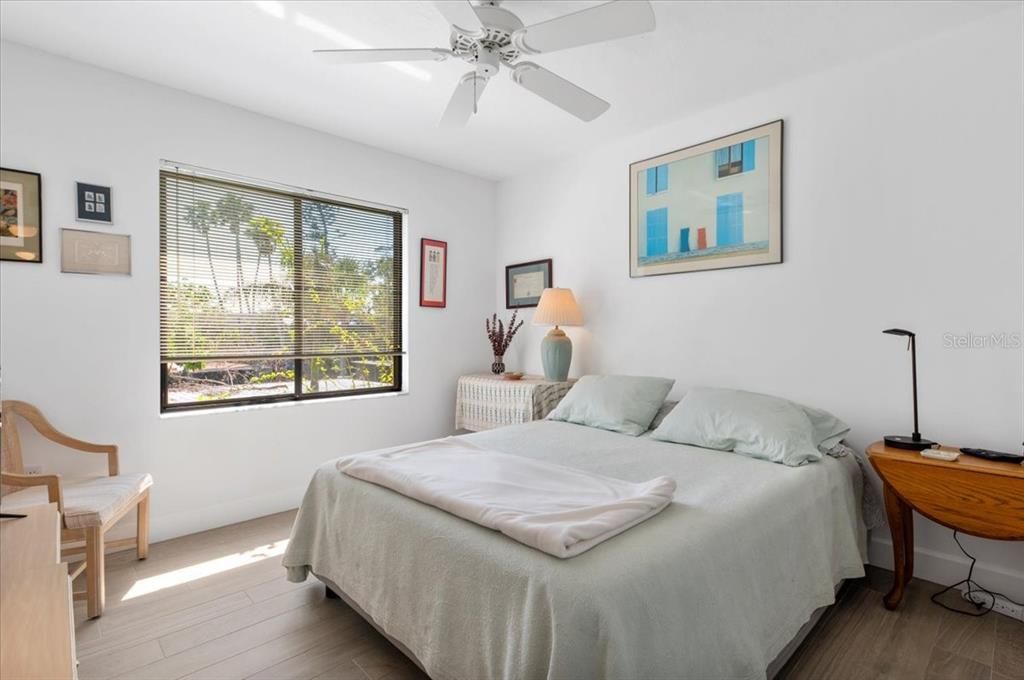 En Venta: $465,000 (2 camas, 2 baños, 1368 Pies cuadrados)