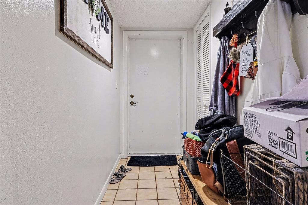 For Sale: $140,000 (2 beds, 2 baths, 1088 Square Feet)