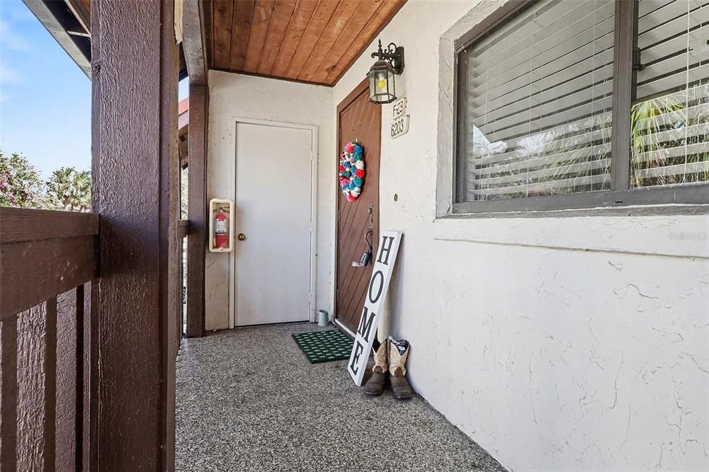 For Sale: $140,000 (2 beds, 2 baths, 1088 Square Feet)