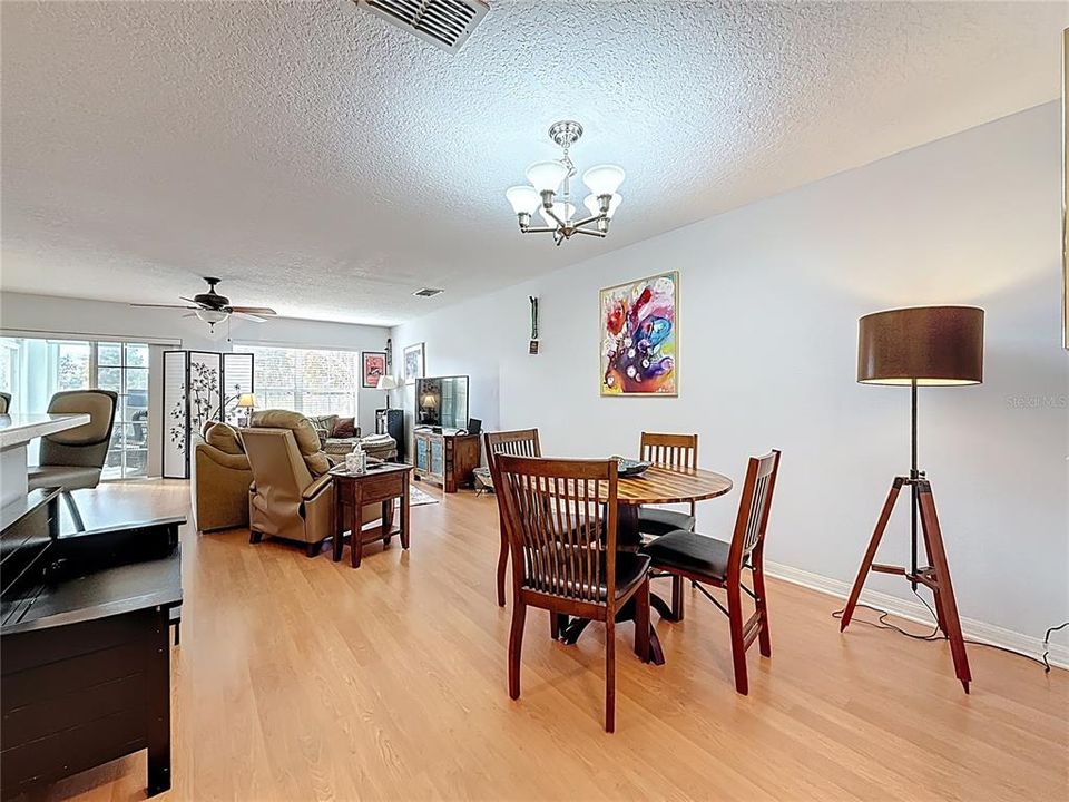 For Sale: $365,000 (3 beds, 2 baths, 1473 Square Feet)