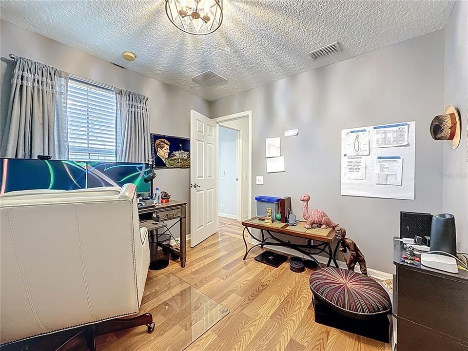 For Sale: $365,000 (3 beds, 2 baths, 1473 Square Feet)