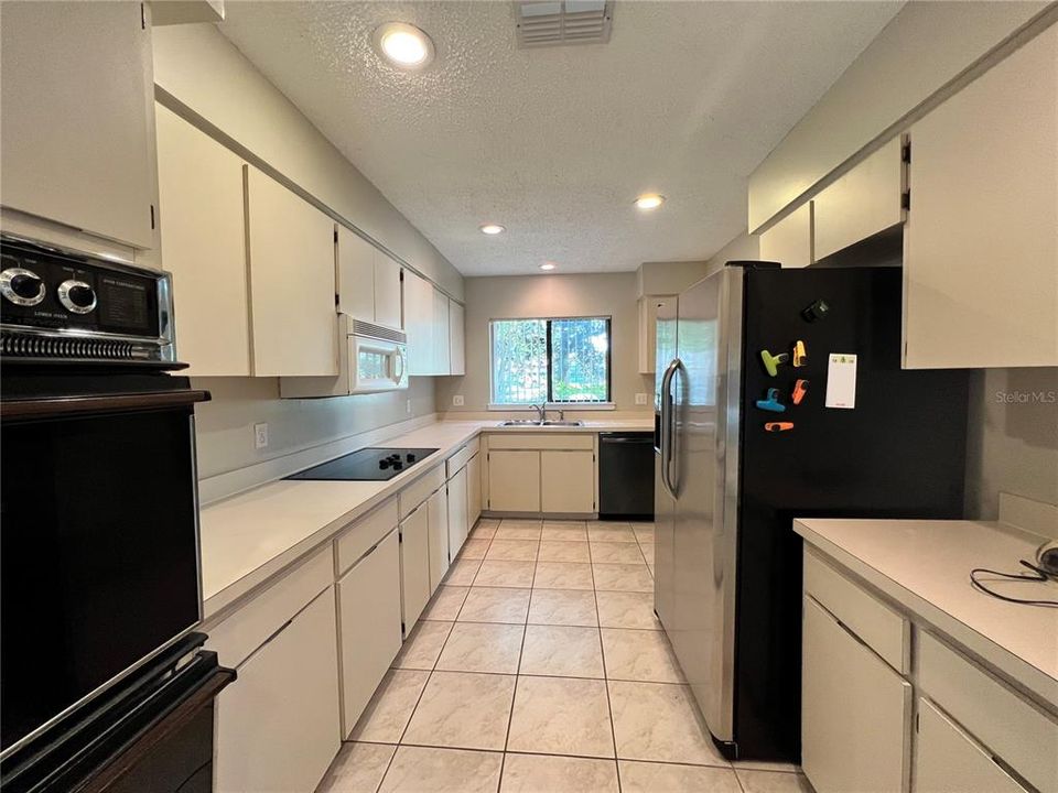 En Renta: $2,650 (3 camas, 2 baños, 1847 Pies cuadrados)