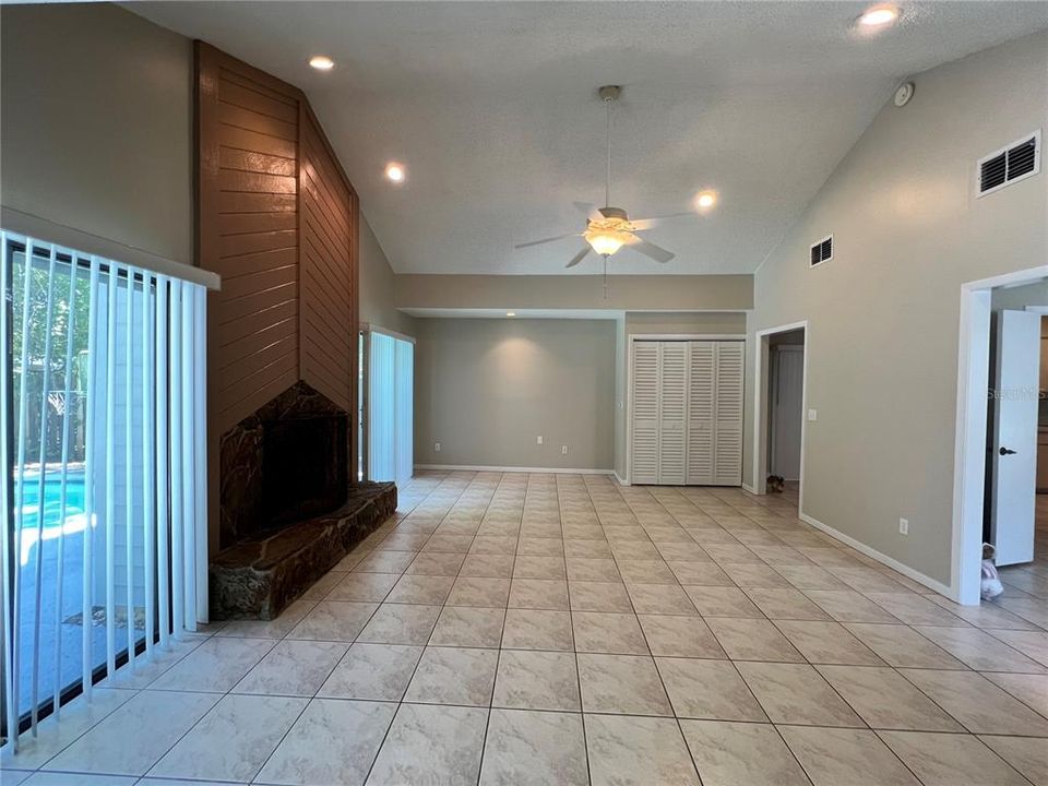 En Renta: $2,650 (3 camas, 2 baños, 1847 Pies cuadrados)