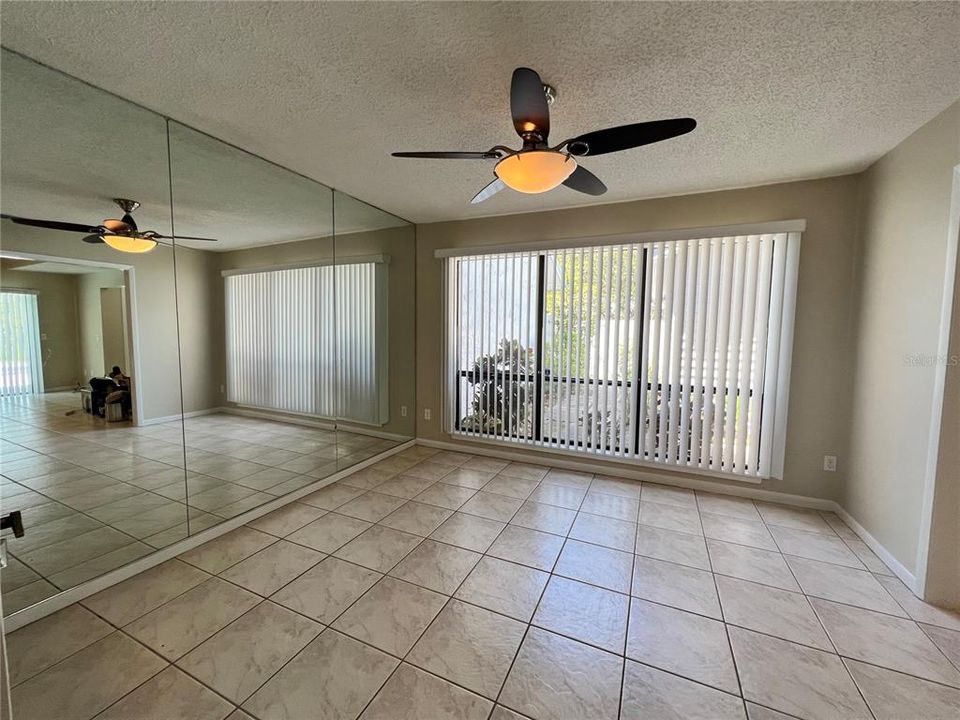 En Renta: $2,650 (3 camas, 2 baños, 1847 Pies cuadrados)