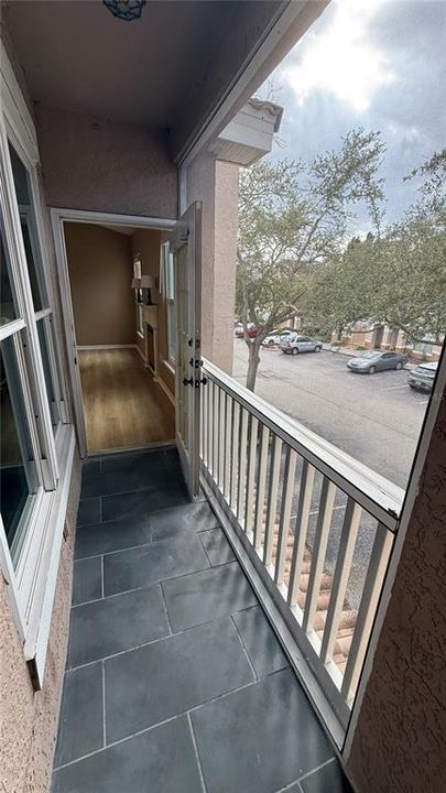 Active With Contract: $139,000 (2 beds, 2 baths, 1175 Square Feet)