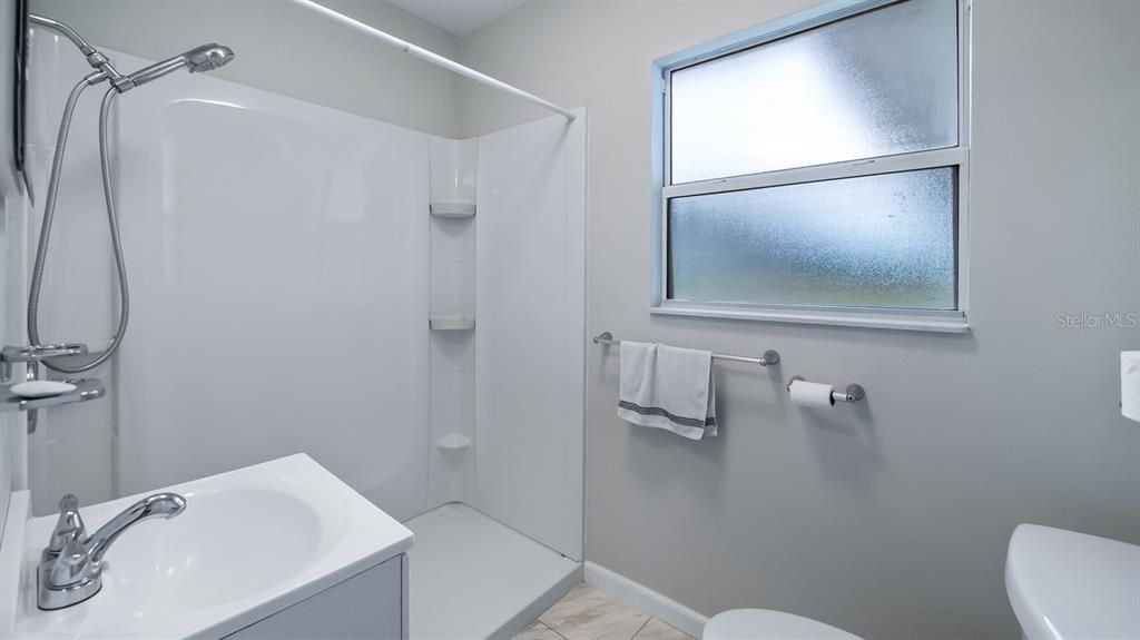 En Venta: $245,000 (3 camas, 2 baños, 1048 Pies cuadrados)