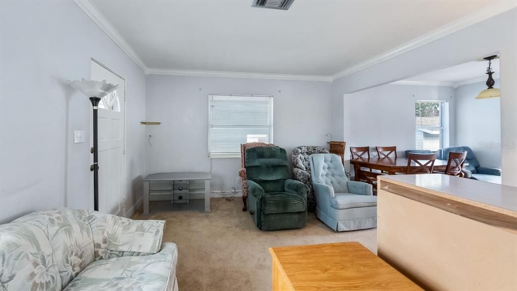 En Venta: $245,000 (3 camas, 2 baños, 1048 Pies cuadrados)