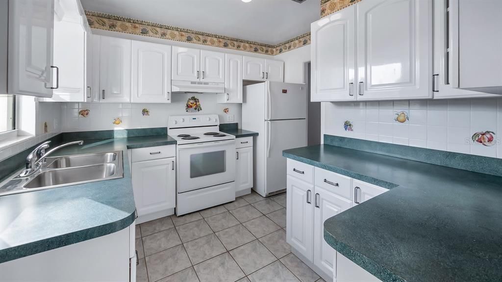 En Venta: $245,000 (3 camas, 2 baños, 1048 Pies cuadrados)