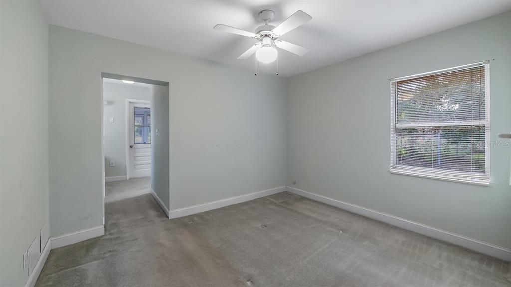 En Venta: $245,000 (3 camas, 2 baños, 1048 Pies cuadrados)