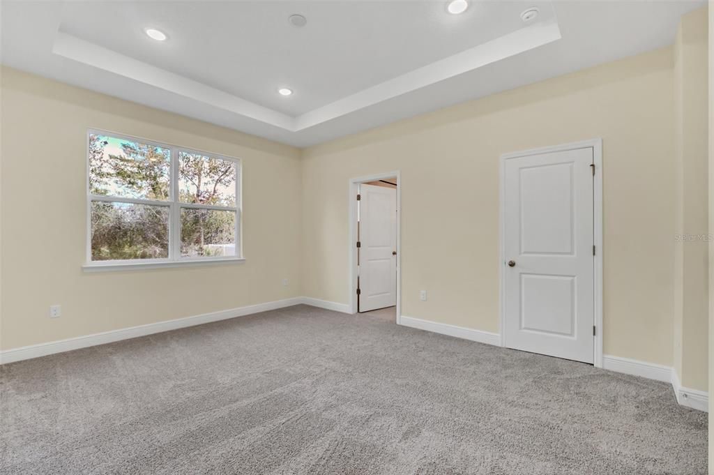 En Venta: $265,000 (3 camas, 2 baños, 1702 Pies cuadrados)