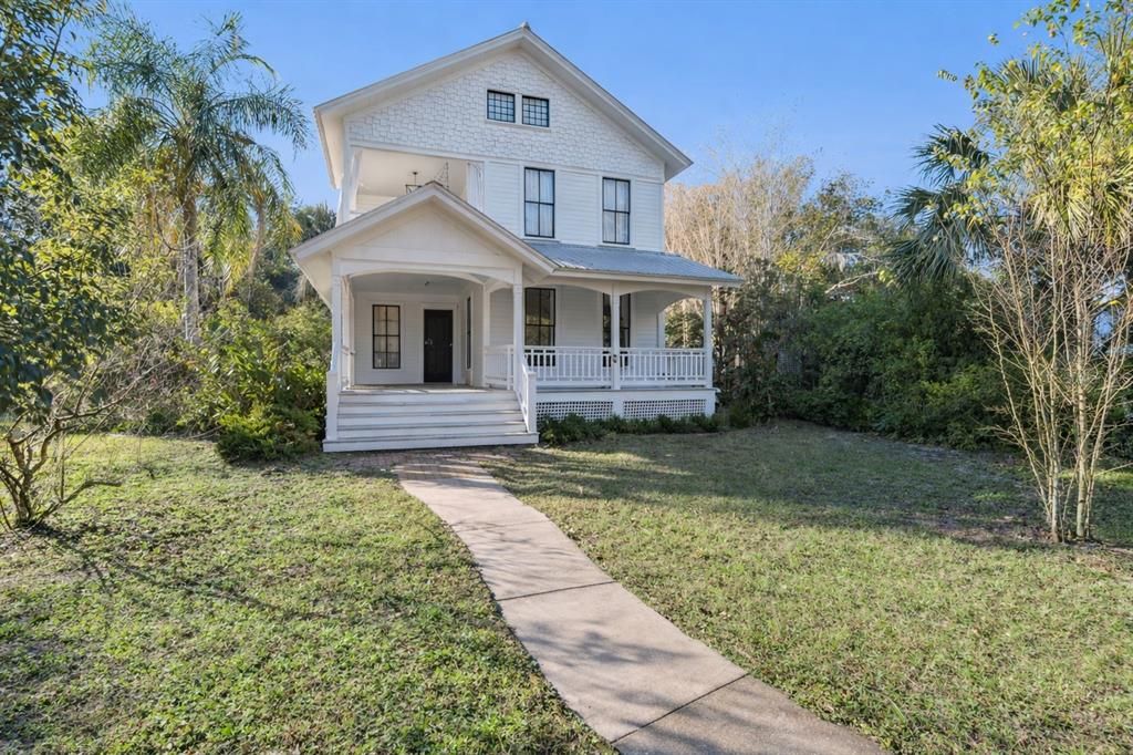 En Venta: $750,000 (5 camas, 2 baños, 2771 Pies cuadrados)