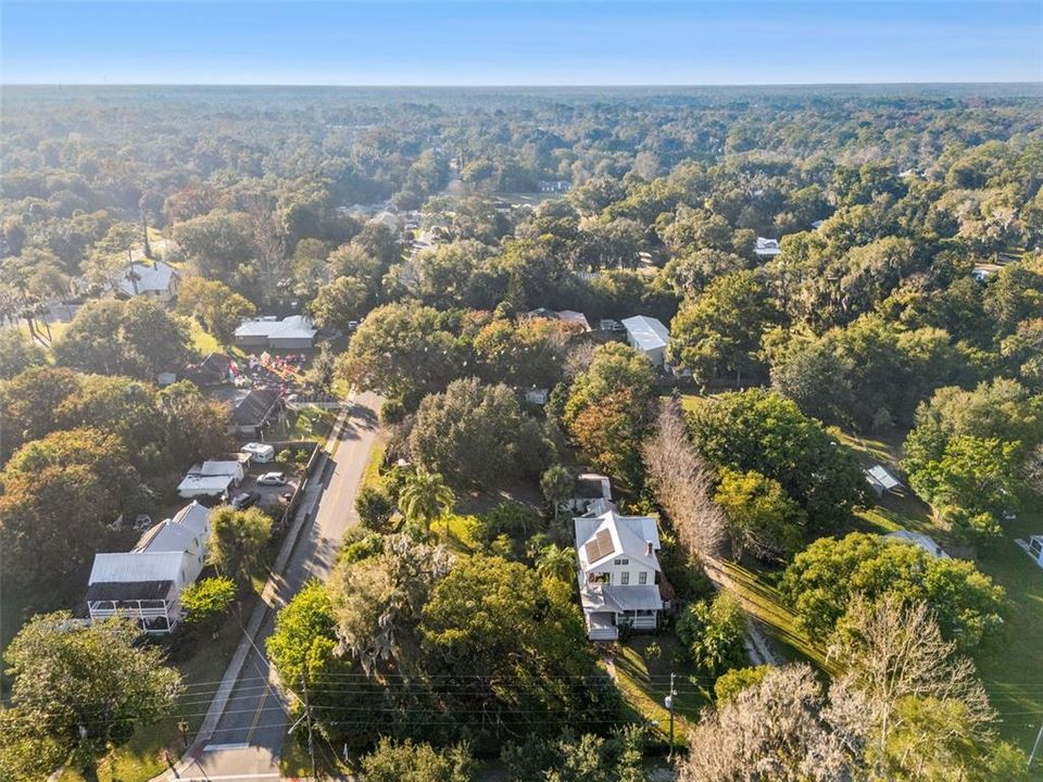 En Venta: $750,000 (5 camas, 2 baños, 2771 Pies cuadrados)