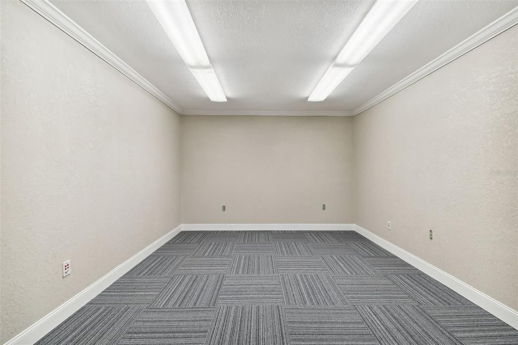 待售: $7,800 (0 贝兹, 0 浴室, 5110 平方英尺)