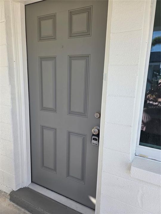 For Rent: $1,800 (1 beds, 1 baths, 585 Square Feet)