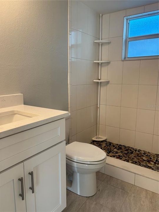 For Rent: $1,800 (1 beds, 1 baths, 585 Square Feet)