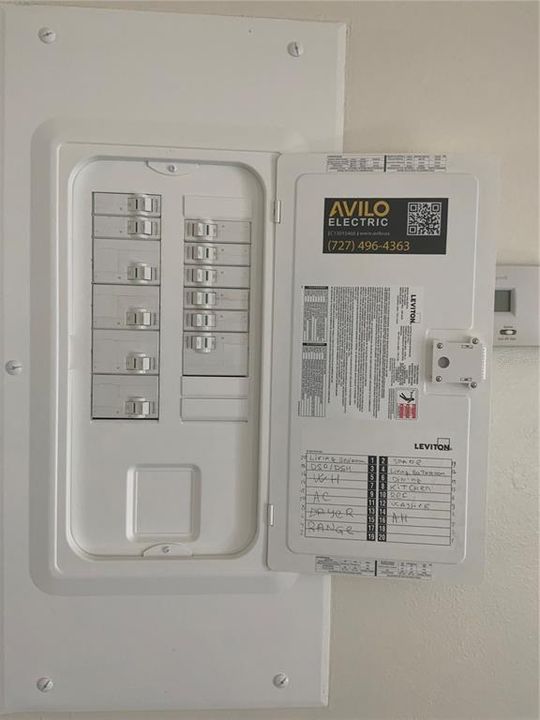 На продажу: $138,900 (1 спален, 1 ванн, 775 Квадратных фут)