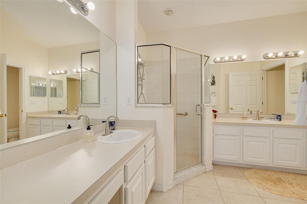 待售: $375,000 (3 贝兹, 2 浴室, 1590 平方英尺)