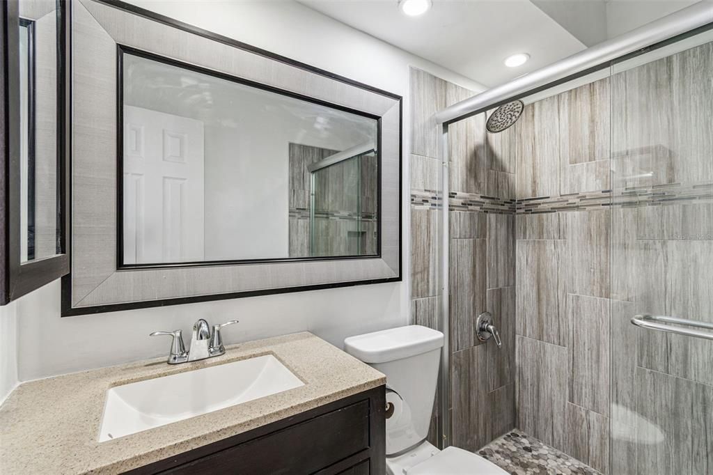 For Sale: $179,900 (1 beds, 1 baths, 600 Square Feet)