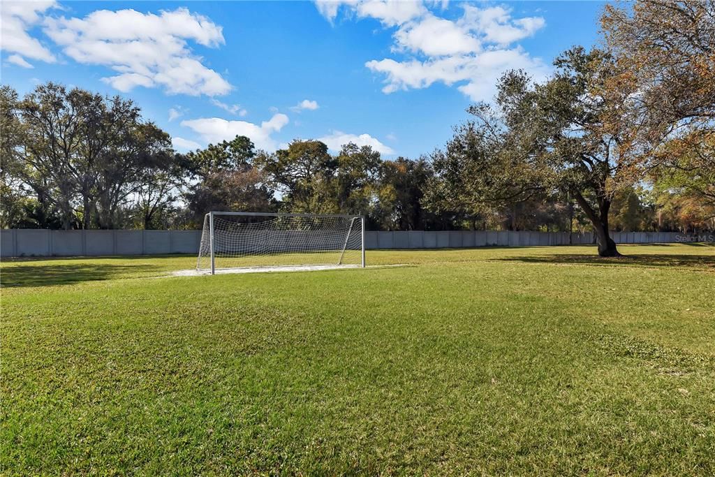 For Rent: $2,700 (3 beds, 2 baths, 2241 Square Feet)