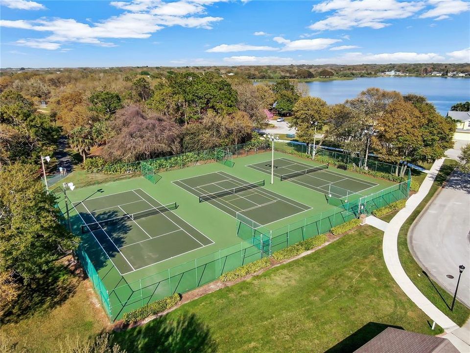 For Rent: $2,700 (3 beds, 2 baths, 2241 Square Feet)