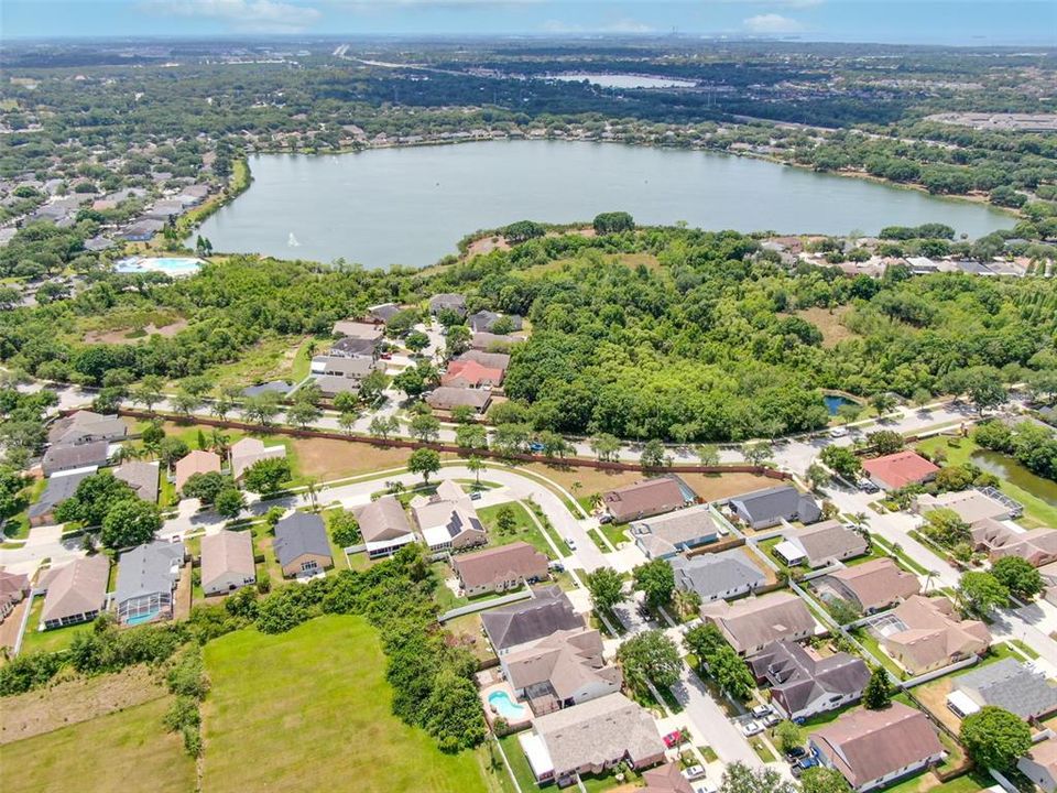 For Rent: $2,700 (3 beds, 2 baths, 2241 Square Feet)