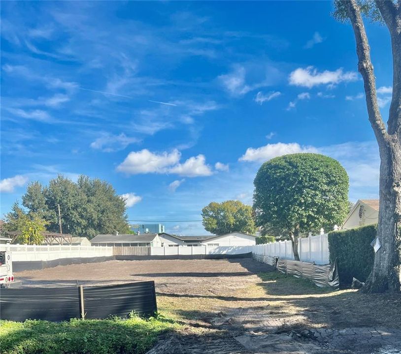 For Sale: $499,000 (0.21 acres)