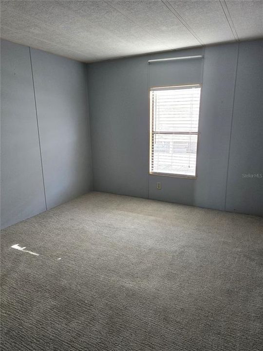 For Sale: $119,900 (2 beds, 2 baths, 1256 Square Feet)