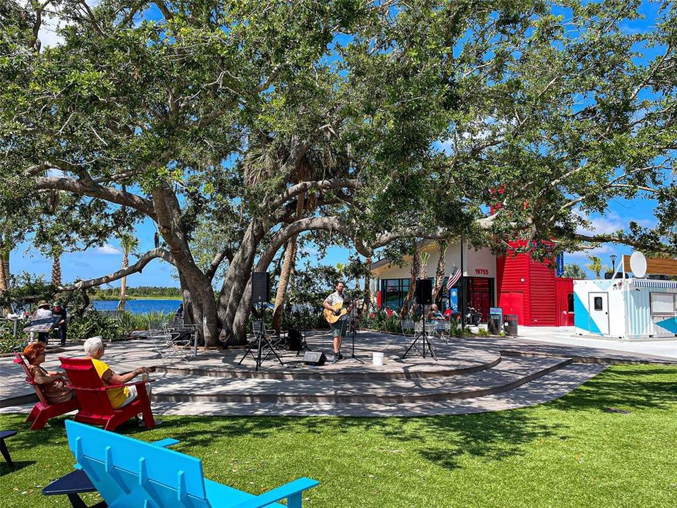 На продажу: $649,000 (4 спален, 4 ванн, 2516 Квадратных фут)