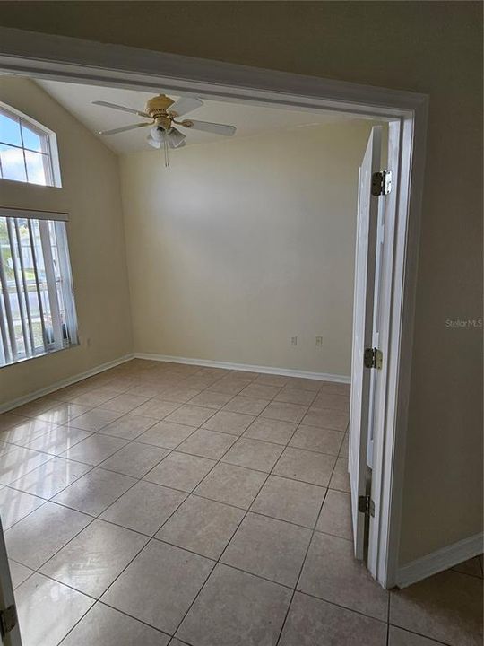 For Rent: $3,500 (6 beds, 4 baths, 2677 Square Feet)