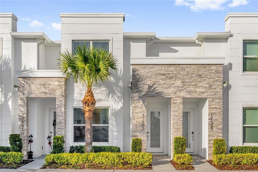 For Sale: $387,500 (3 beds, 3 baths, 1852 Square Feet)