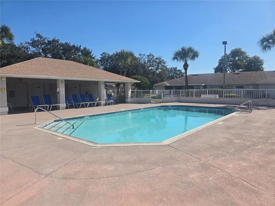 待售: $229,900 (2 贝兹, 2 浴室, 952 平方英尺)