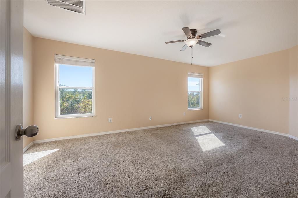 En Venta: $375,000 (4 camas, 2 baños, 2441 Pies cuadrados)