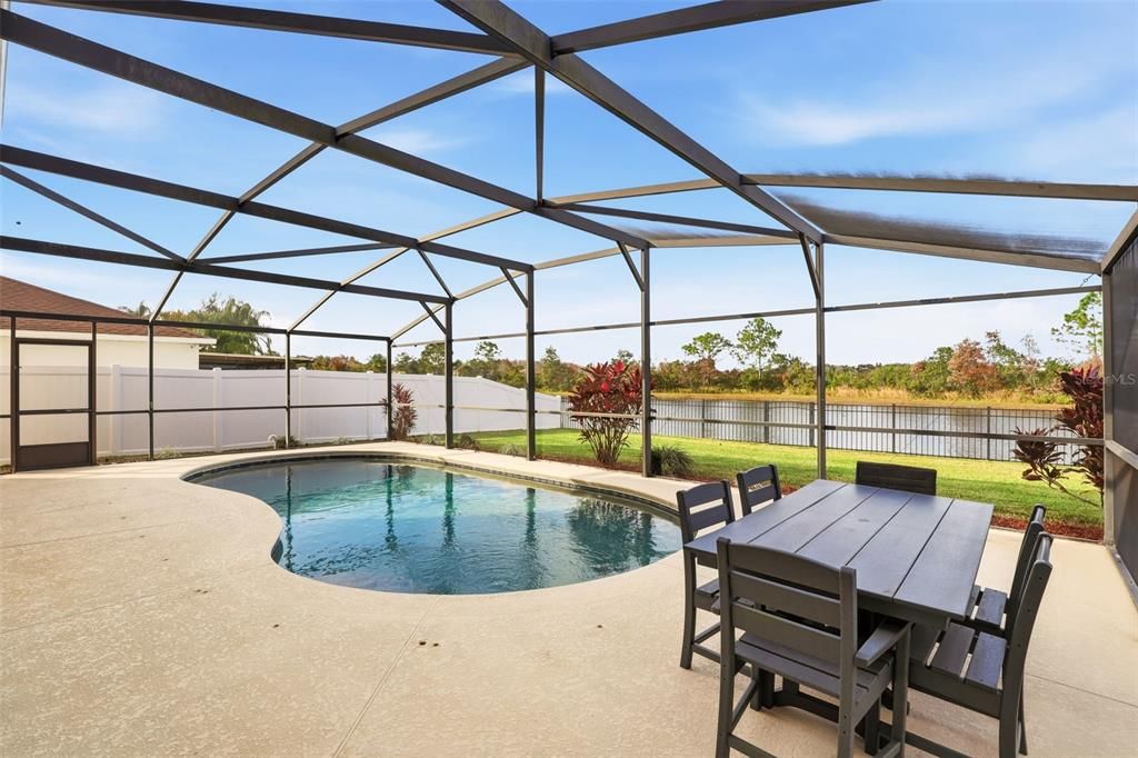 На продажу: $595,000 (4 спален, 3 ванн, 3310 Квадратных фут)